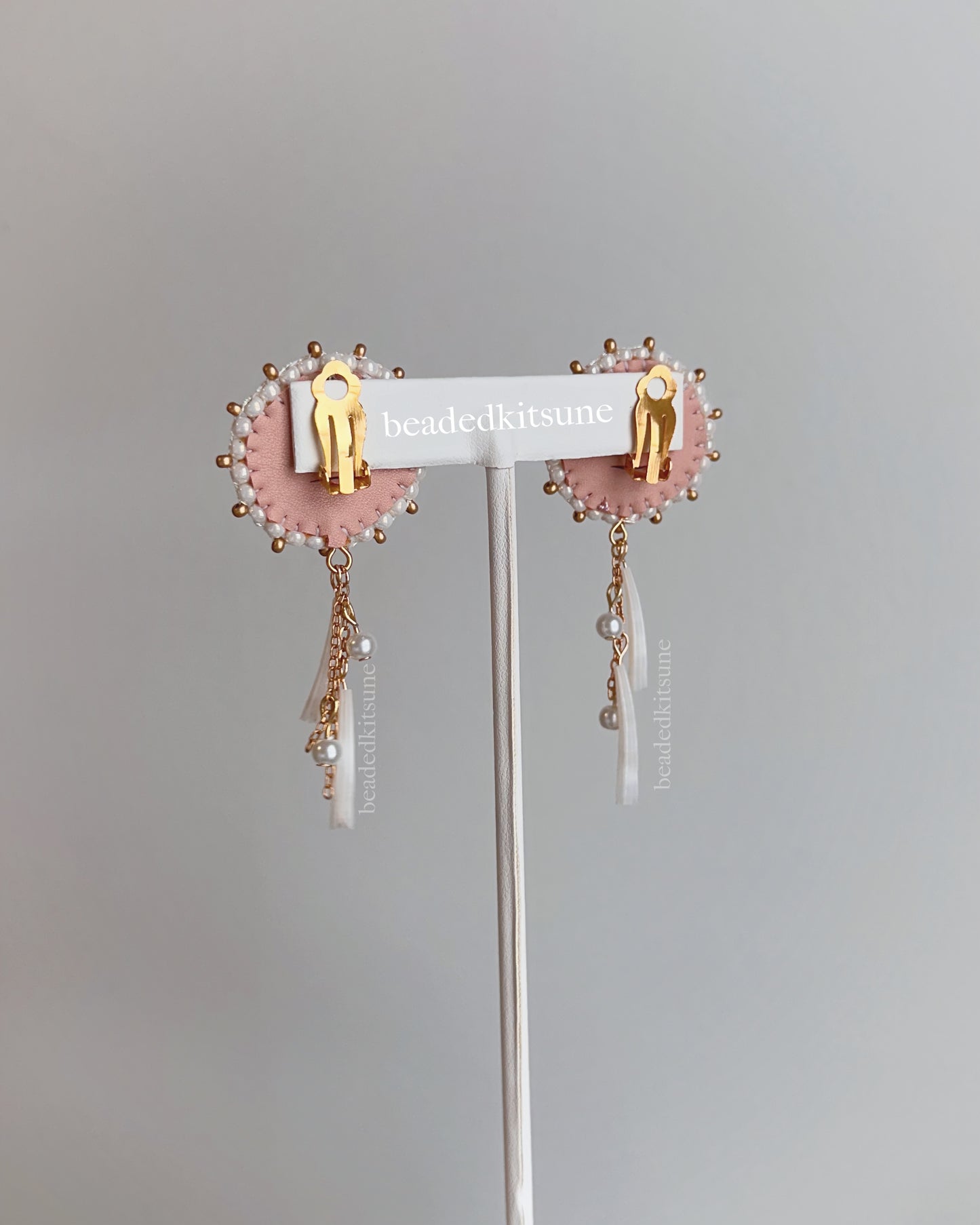 Clip on’s // Pearl Earrings